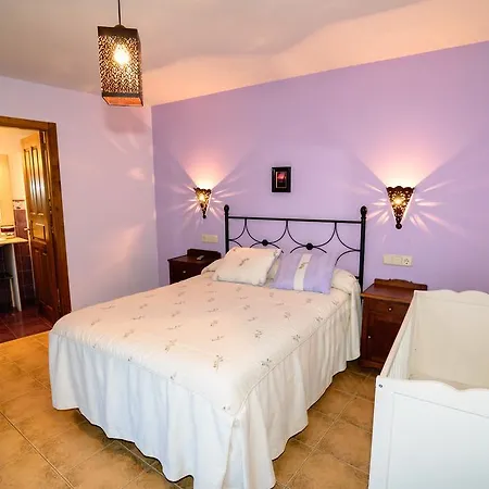 Hétvégi ház Casas Rurales Trefacio *